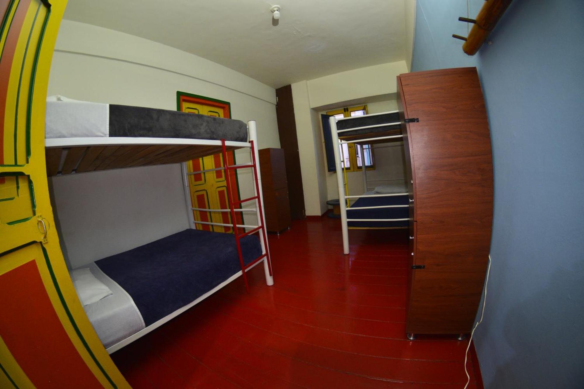 Golden Frog Manizales Hostel Eksteriør bilde